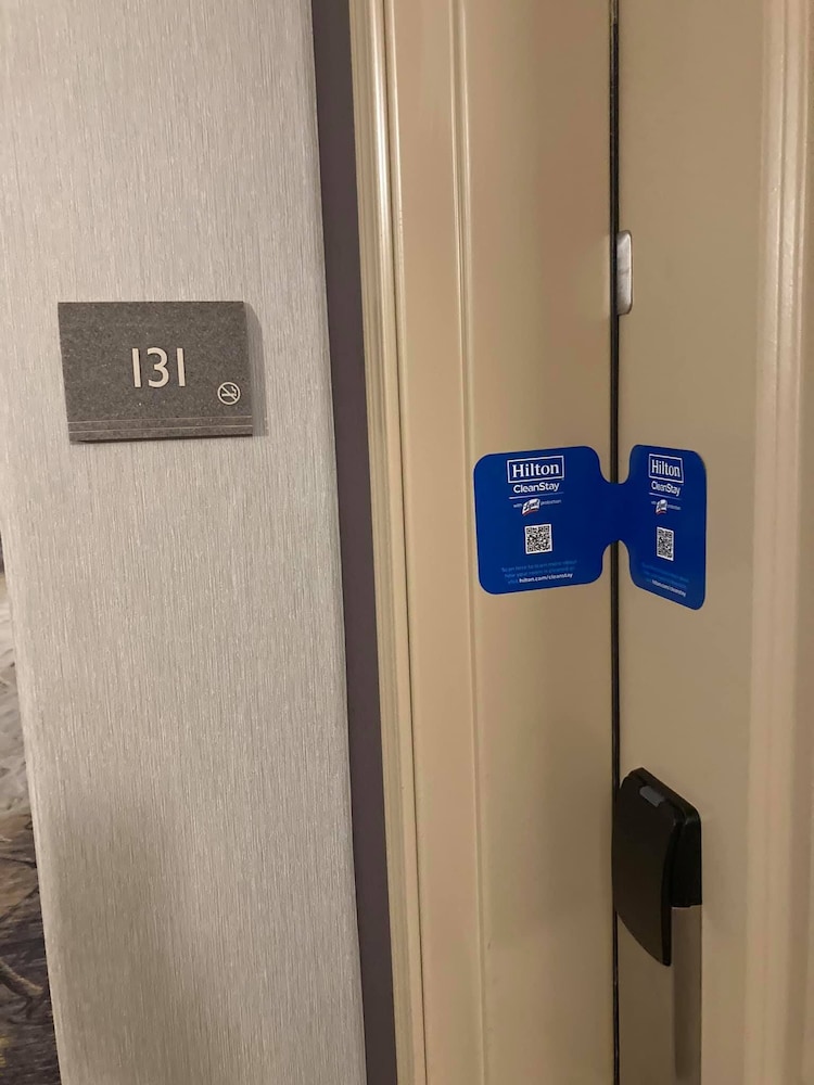 Hilton Garden Inn Des Moines West - photo 94