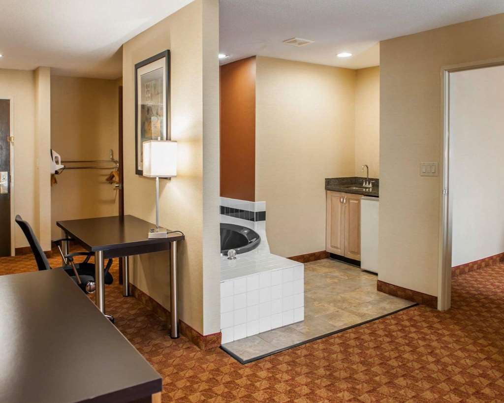 Quality Inn Franklin I 65 - photo 40