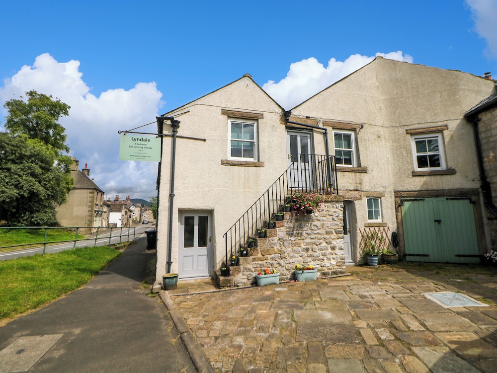 Lyndale Cottage — 4-Star Luxury Hotel in Bradwell, United Kingdom