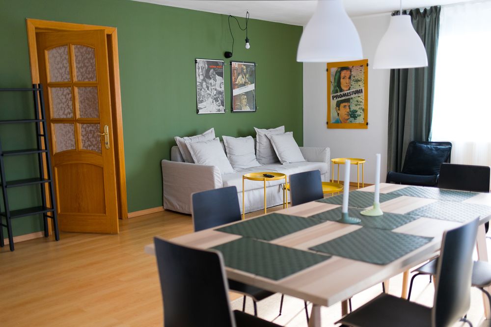 Studio 35 Busteni — 4-Star Luxury Hotel in Busteni, Romania
