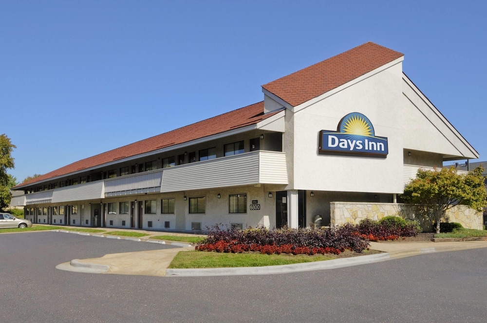 Days Inn by Wyndham Overland Park Metcalf Convention Center — hotel in Overland Park