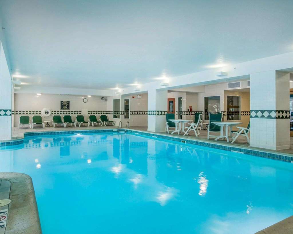 Comfort Inn & Suites Near Burke Mountain - photo 29