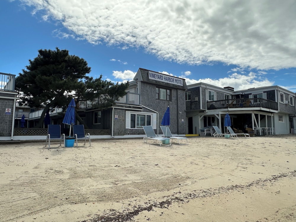 Vineyard Harbor Motel Private Beach - photo 403
