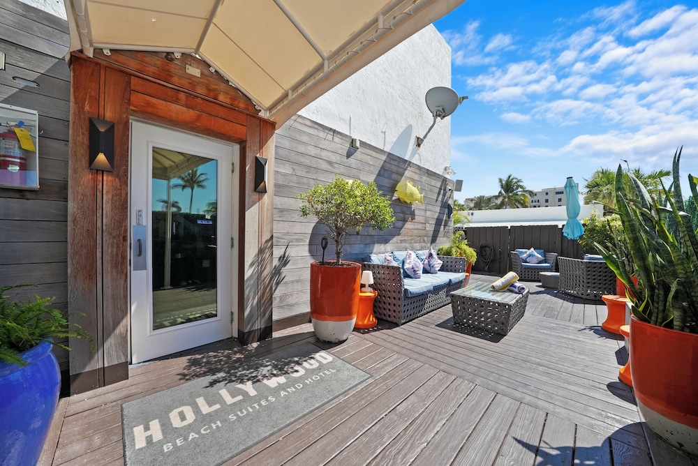 Hollywood Beach Suites - photo 41