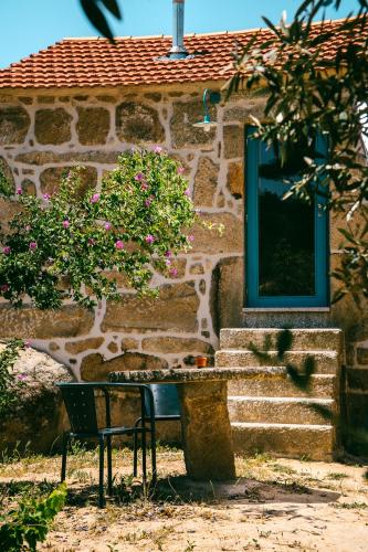 Casa do Marujo e Casa do Mirone — 4-Star Luxury Hotel in Fornos De Algodres, Portugal