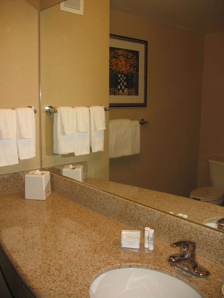 Courtyard by Marriott Tacoma Downtown - photo 46