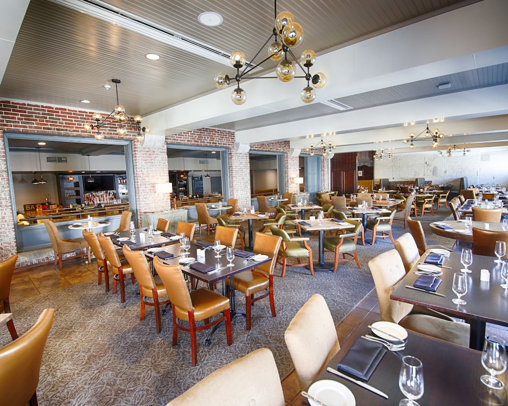 The Stella Hotel & Ballroom - photo 20