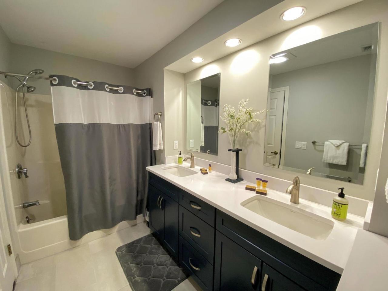 G3 Classy Bretton townhome with AC fast wifi great mountain views right on the golf course - photo 16