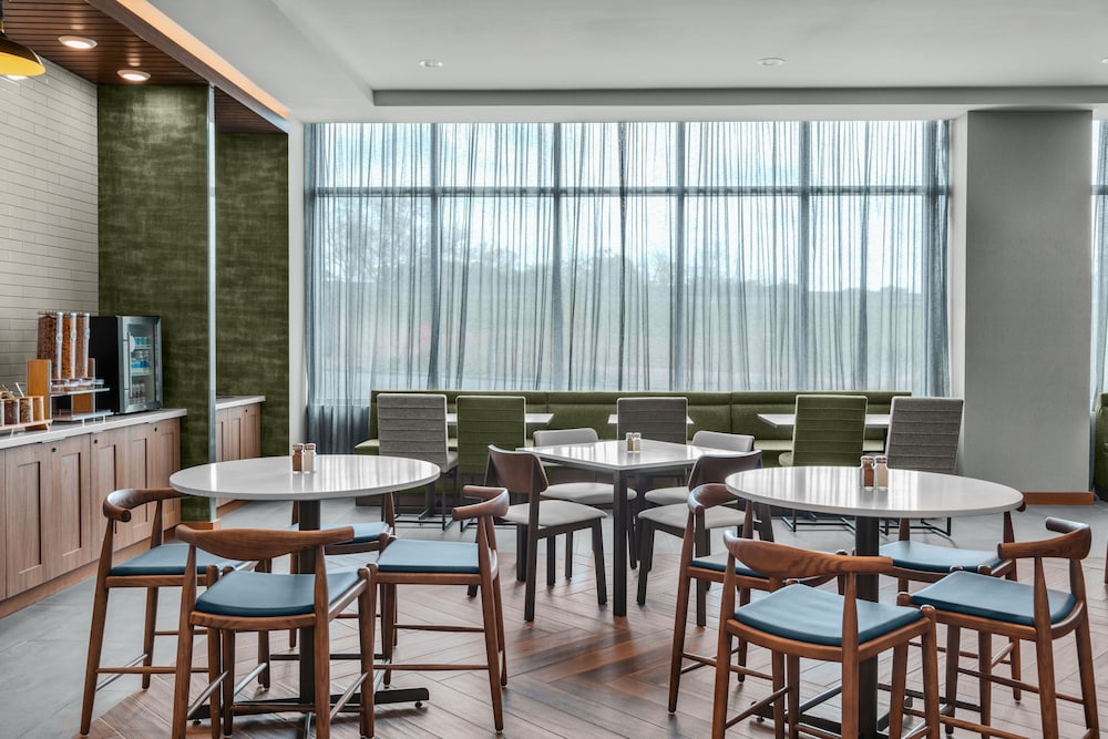 Fairfield by Marriott Inn & Suites Austin Downtown - photo 36