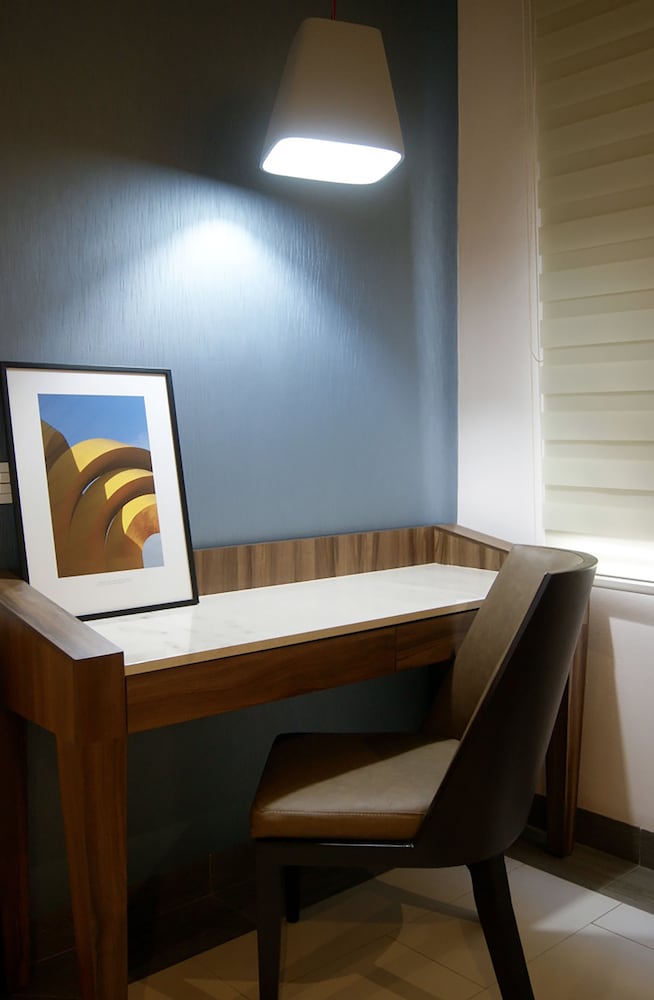 Room amenity