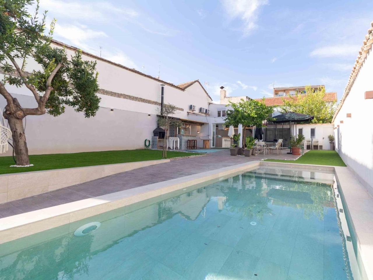 Casita Del Arbol — Atarfe