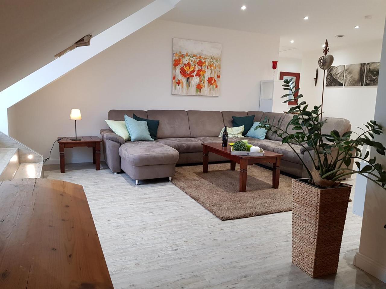 Achim Bei Bremen Gemutlich Wohnen — 4-Star Luxury Hotel in Achim, Germany