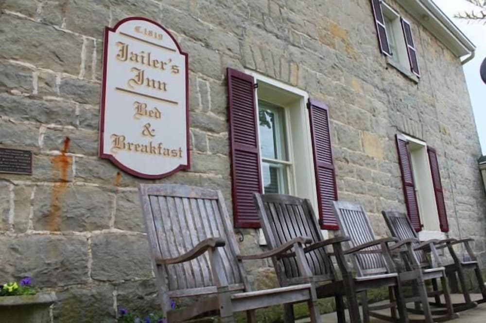 Jailers Inn 8800967 — Bardstown