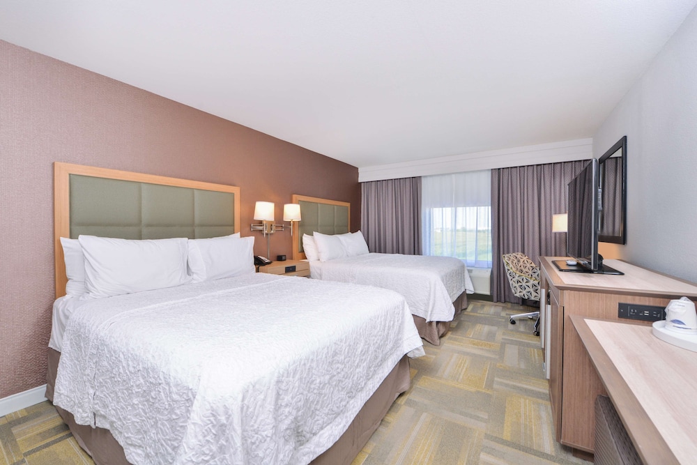Hampton Inn & Suites Altoona Des Moines - photo 27