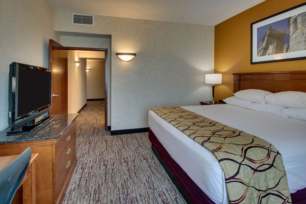Drury Inn & Suites Findlay - photo 38