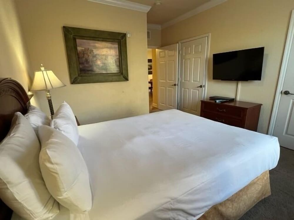 1361TT Unit 7308 Tuscana Resort condo - photo 10