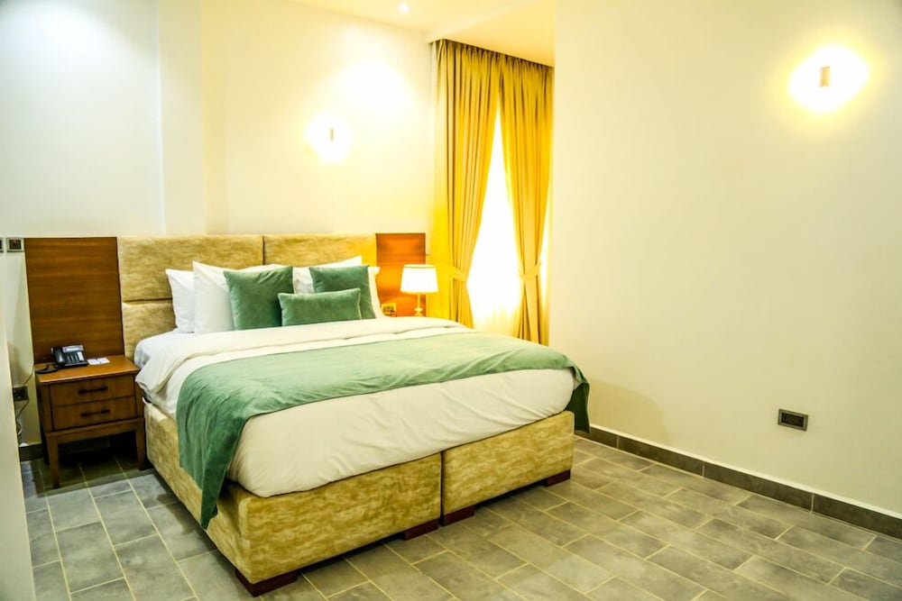 Stratton 38 Asokoro — Abuja — photo 4
