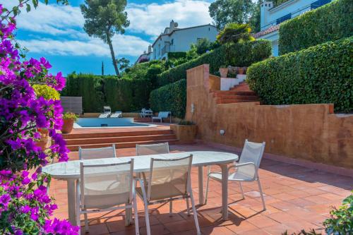 L 3 Calella De Palafrugell 5 6 Pax - carbon neutral hotel in Unknown City