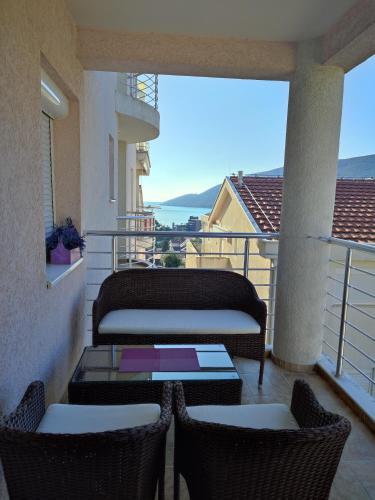 Apartment Provence — 4-Star Luxury Hotel in Igalo, Montenegro