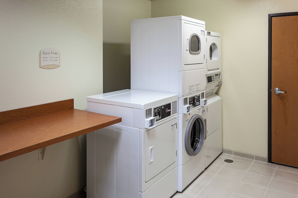 Fairfield Inn and Suites by Marriott Anchorage - photo 19