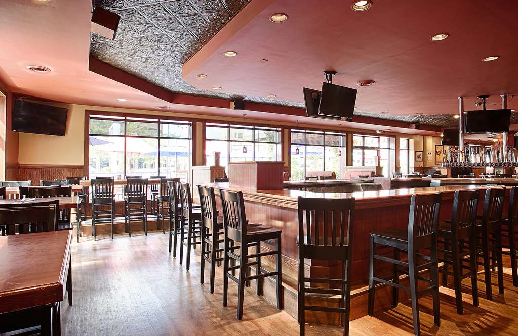 Best Western Plus Kelly Inn - photo 62