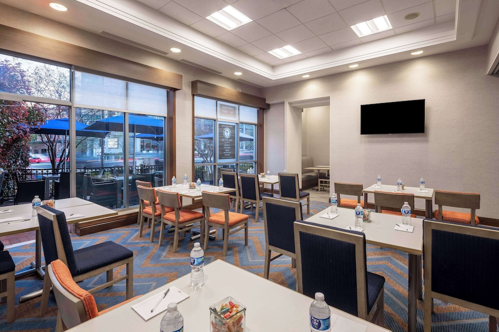 Hampton Inn Washington Downtown Convention Center - photo 44