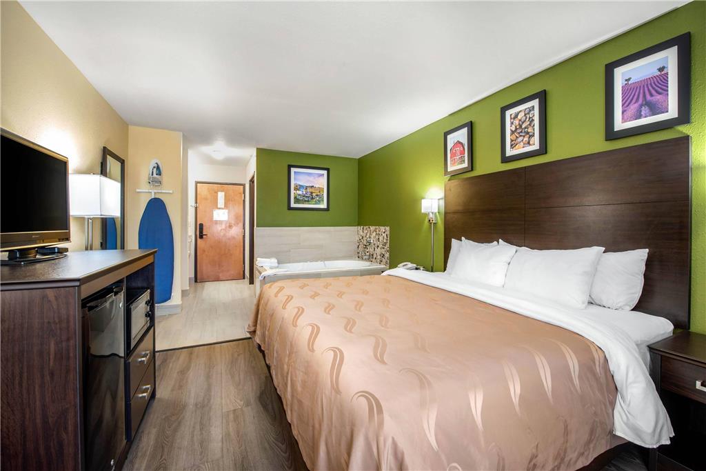 Quality Inn & Suites Brandenburg Fort Knox - photo 30