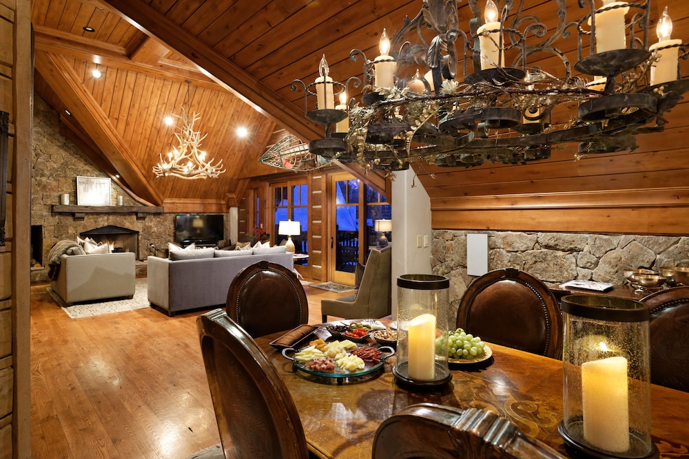Colorado Lodge at the Ritz Carlton - photo 6