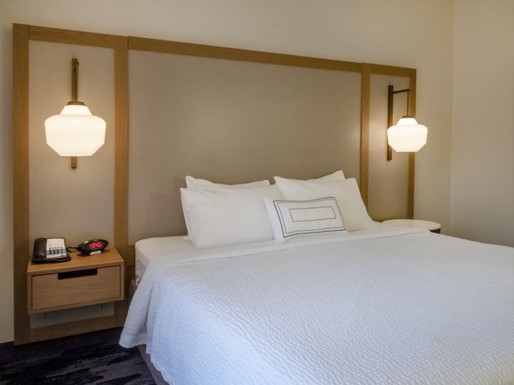 Fairfield Inn & Suites by Marriott Hazleton - photo 13