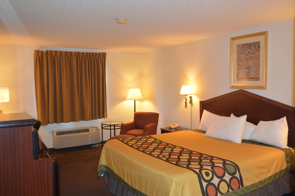 American Elite Inn - photo 19