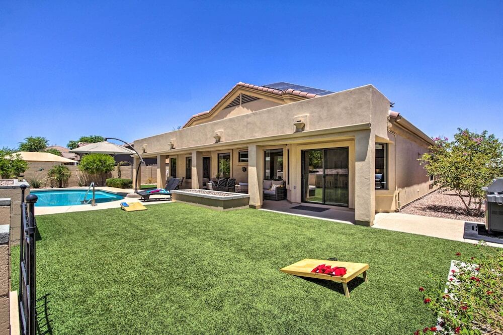 Snowbird Haven with Pool 11 Mi to Dtwn Phoenix — 4-Star Luxury Hotel in Phoenix, United States