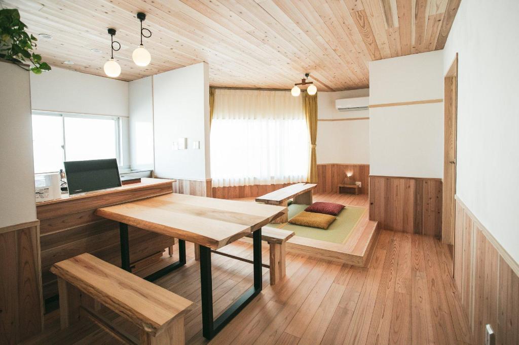 morino yume private lodging Wood warm cozy stays 杜ノ夢 民泊 木の香り漂う心地よい空間 — 4-Star Luxury Hotel in Tokyo, Japan