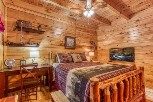 Highland Dream Hot Tub FREE tickets each paid day Near Dollywood WIFI - photo 10