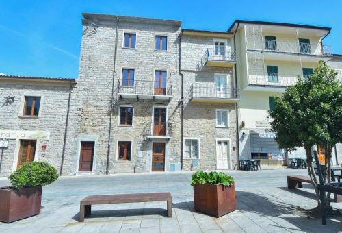 La Plaza - carbon neutral hotel in Ollolai