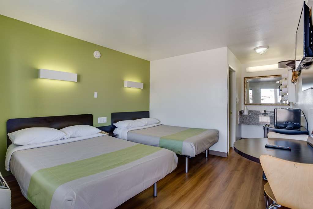 Motel 6 El Paso TX West - photo 16