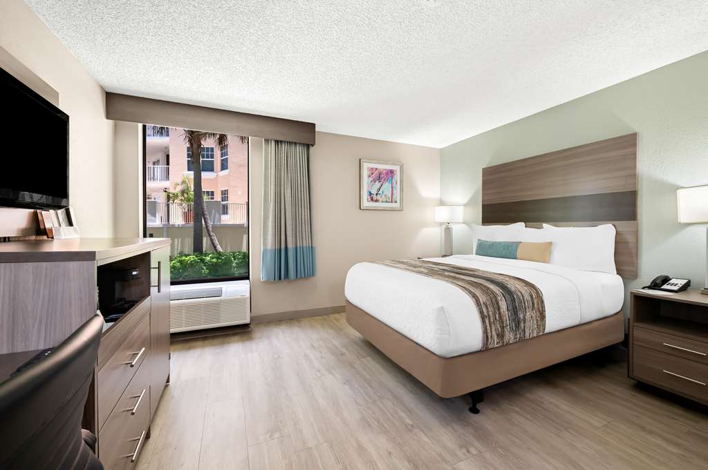 Best Western Intracoastal Inn - photo 14