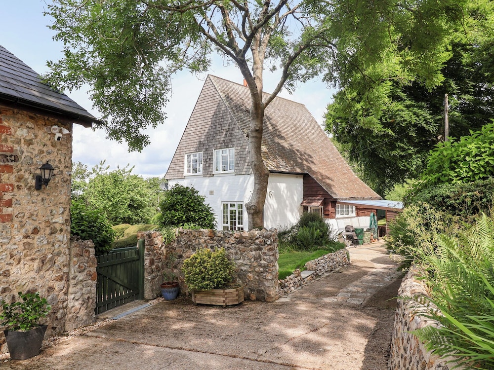 Barn Close Farm in Bridport, United Kingdom