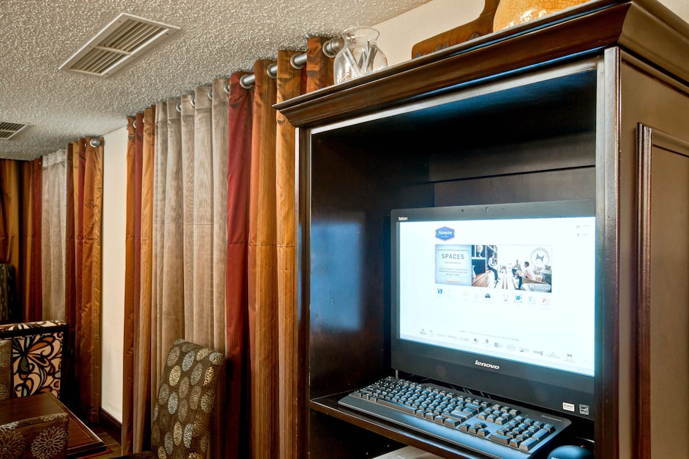 Hampton Inn College Station - photo 37