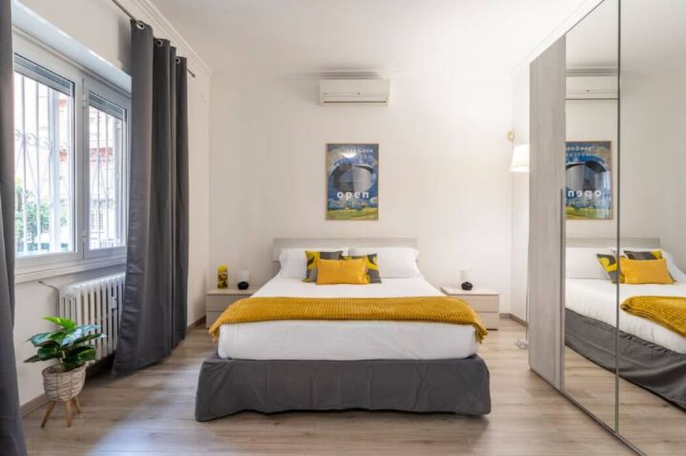 Appia Antica Guest House — 4-Star Luxury Hotel in Rome, Italy