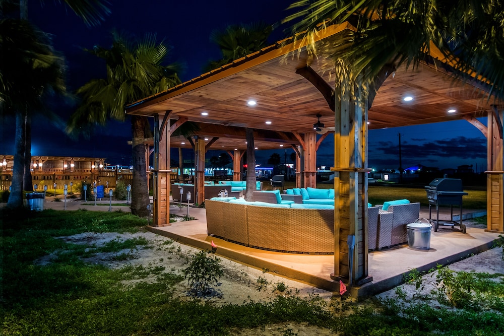 Ocean's Edge Hotel Port Aransas TX - featured photo