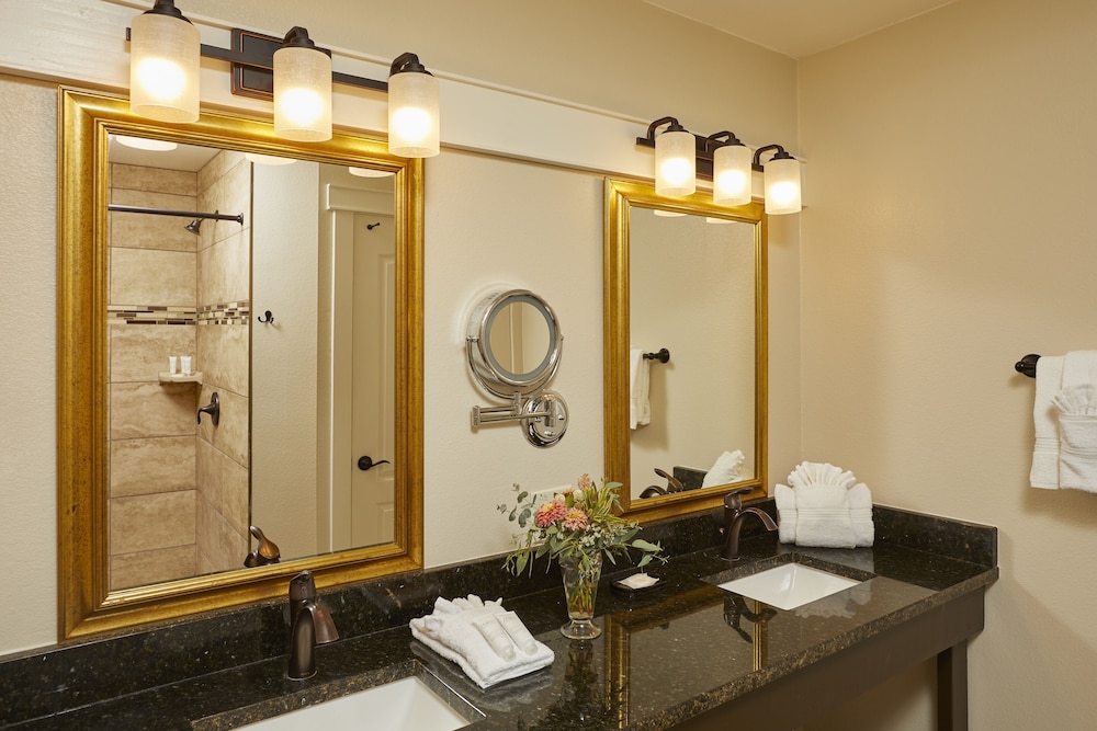 Carter Creek Winery Resort & Spa - photo 8
