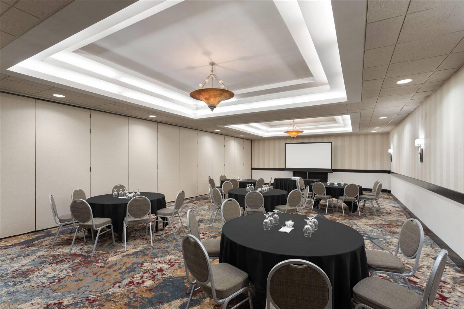 Wyndham Minneapolis South Burnsville - photo 45