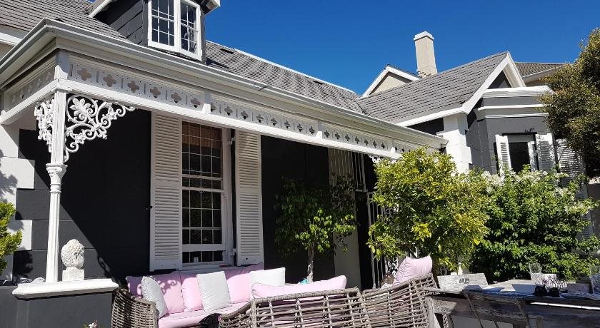 Gilmour Hill - carbon neutral hotel in Cape Town