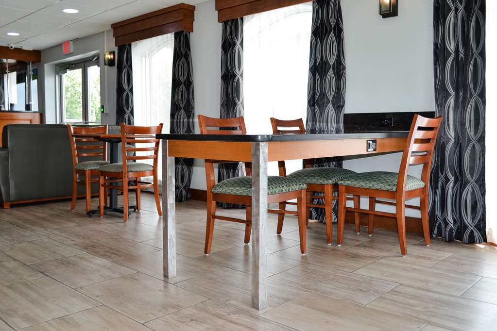 SureStay Hotel by Best Western Bowling Green North - photo 6