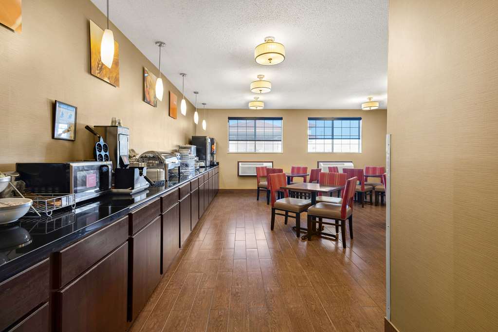 Comfort Inn Near Ouabache State Park - photo 60