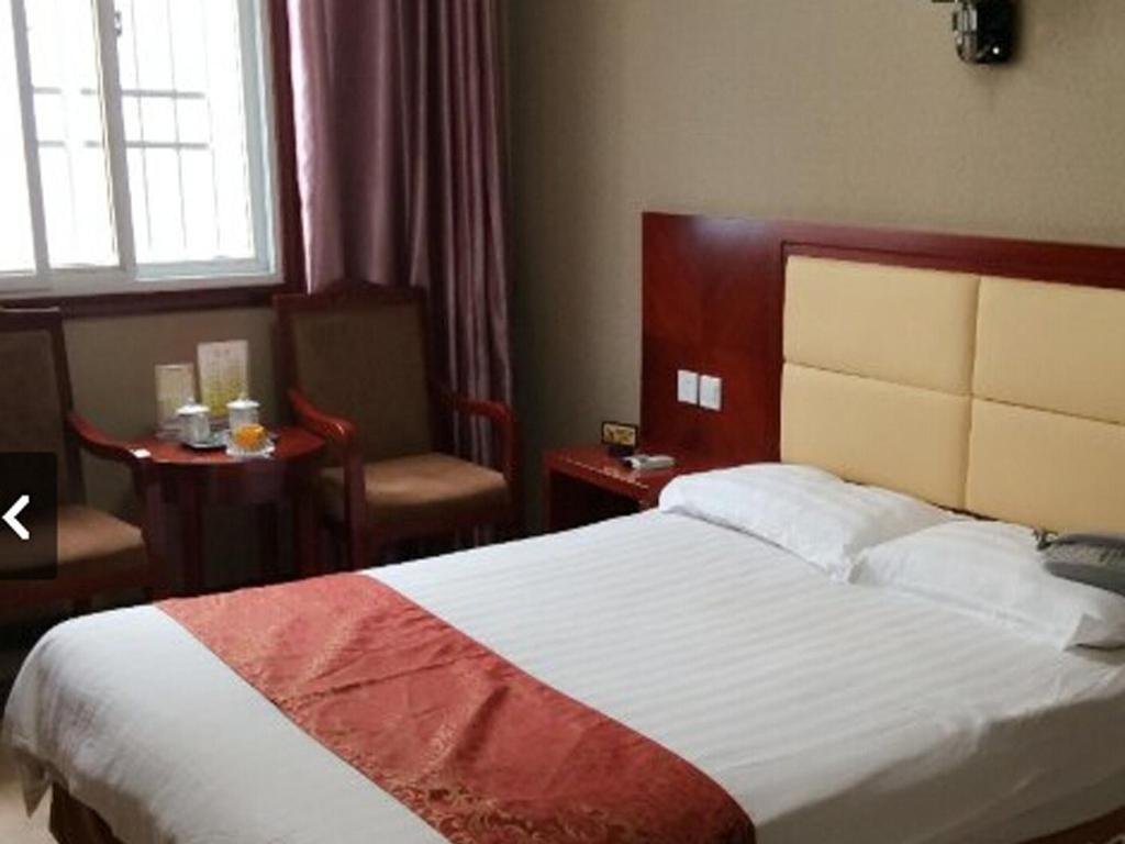 Huluzhan Business Inn in Meicheng, People's Republic of China