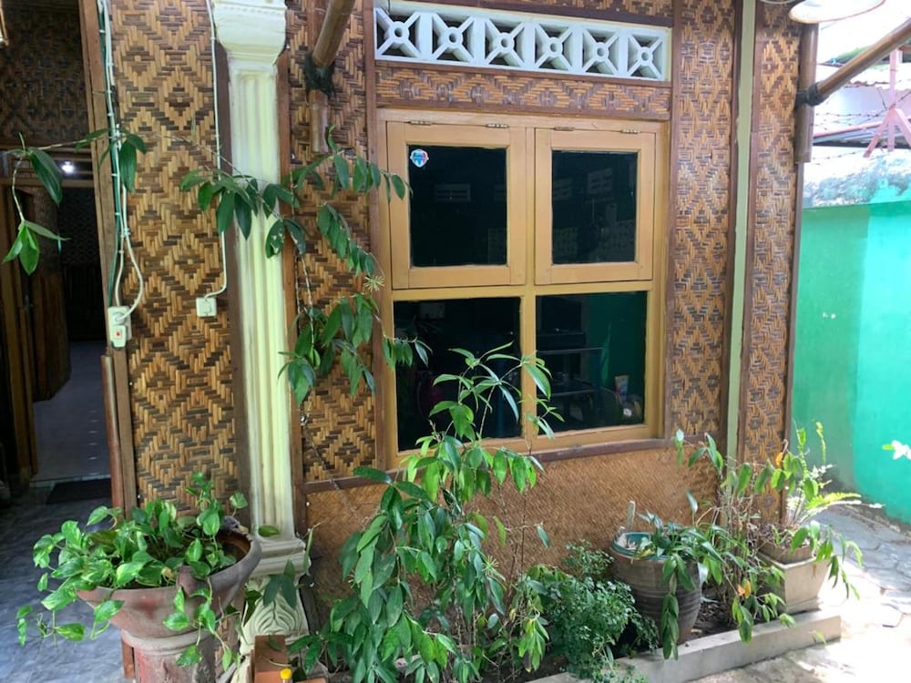 Bilik Bamboo - carbon neutral hotel in Yogyakarta