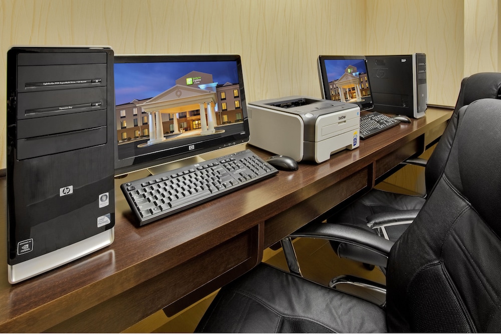 Holiday Inn Express Hotel & Suites Lebanon by IHG - photo 20