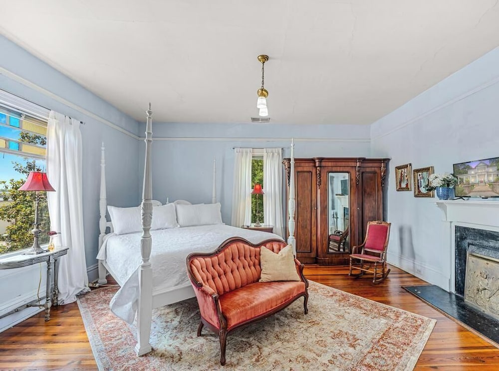 The Veranda Historic Inn - photo 16