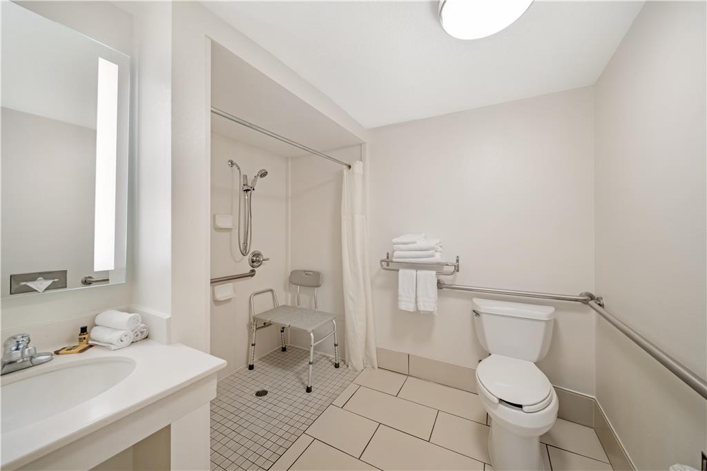 Best Western Plus Twin View Inn & Suites - photo 47
